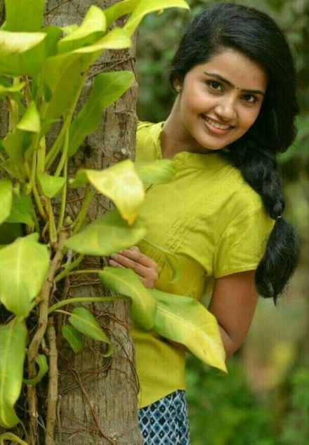  ଅନୁପମା ପରମେଶ୍ୱରନ୍