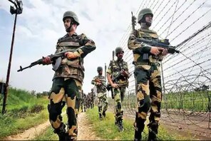 news18 - କାଶ୍ମୀରକୁ ଅନୁପ୍ରବେଶ ଲକ୍ଷ୍ୟରେ ୨୦୦ ପାକିସ୍ତାନୀ ଆତଙ୍କବାଦୀ; ସୀମାରେ ମିଟିଂ କଲେ