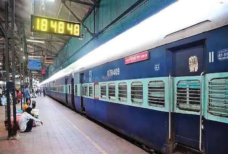 Indian Railways: ରେଳବାଇ ଏହି ରୁଟ୍ ଗୁଡିକରେ ସ୍ପେଶାଲ ଟ୍ରେନ୍ ଚଳାଇଲା; ଆଜିଠାରୁ ବୁକିଂ ଆରମ୍ଭ ହେଲା, ଏଠାରେ ଦେଖନ୍ତୁ ଲିଷ୍ଟ