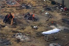 କରୋନାରେ ହାହାକାର; ଶ୍ମଶାନ ଫୁଲ ହେଲା, ପାର୍କରେ ହେଉଛି ଅନ୍ତିମ ସଂସ୍କାର