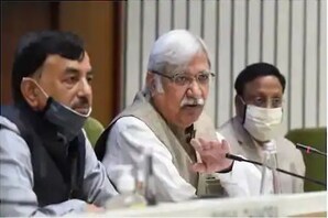 news18 - ସୁଶୀଲ ଚନ୍ଦ୍ର ହେବେ ମୁଖ୍ୟ ନିର୍ବାଚନ କମିଶନର; ଆଜି ବିଜ୍ଞପ୍ତି ପ୍ରକାଶ ପାଇବ