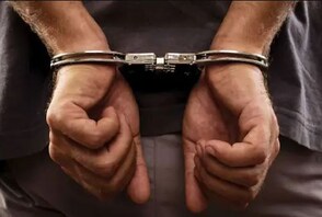 news18 - ସଜା ଶୁଣାଯିବା ପୂର୍ବରୁ ଫେରାର ହୋଇଯାଇଥିଲେ ବଳାତ୍କାରୀ; ୨୫ ବର୍ଷ ପରେ ଗିରଫ ହେଲା