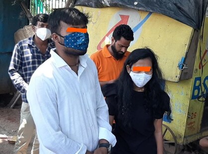 ପ୍ରେମ ହେଲା, ବିବାହ କେମିତି ହେବନି? ଭୁବନେଶ୍ୱରରେ ରାସ୍ତା ଉପରେ ପ୍ରେମୀ ଯୁଗଳ ଖୁବ୍ ଝଗଡ଼ା କଲେ