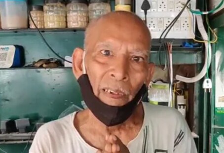 ‘ବାବା କା ଢାବା’ର ମାଲିକ ୮୧ ବର୍ଷର ବୁଢ଼ା ଆତ୍ମହତ୍ୟା ଉଦ୍ୟମ କଲେ; ହସପିଟାଲରେ ଭର୍ତ୍ତି ହୋଇଛନ୍ତି