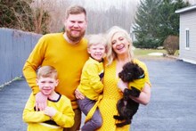 ଇଏ ବିଶ୍ୱର ସବୁଠୁ କଞ୍ଜୁସ୍ ମହିଳା; ୱାଶିଂ ମେସିନରେ ଲୁଗା ସହ ଥାଳି ଓ ଜୋତା ଧୁଅନ୍ତି