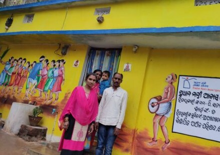 ରାଜ୍ୟରେ PMAY ଯୋଜନା: ‘ଯାହା ଘରେ କାନ୍ଥ ନାହିଁ ତାକୁ ଘର ମିଳିନି, ୨ ତାଲା ଘର ଥିବା ଲୋକଙ୍କୁ ମିଳୁଛି’