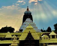 ଦୀର୍ଘ ୪ ମାସି ପରେ ଟ୍ରାକକୁ ଫେରିଛି ପୁରୀର ଅର୍ଥନୀତି; ଚଳଚଞ୍ଚଳ ହୋଇପଡ଼ିଛି ବଡ଼ଦାଣ୍ଡ