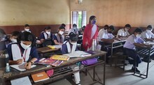 Corona in School: CM ନବୀନଙ୍କ ନିର୍ଦ୍ଦେଶ ପରେ ନୂଆ ଗାଇଡ଼ଲାଇନ୍ ଜାରି