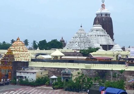 ବିଚ୍ ସ୍ୟାକ୍ସ ପରେ ଏବେ ସ୍ୱର୍ଗଦ୍ୱାରରେ ଜଗନ୍ନାଥଙ୍କ ଜମିରେ ୩ଟି ନୂଆ ମଦ ଦୋକାନ ଖୋଲାଯିବାକୁ ନେଇ ବିରୋଧ