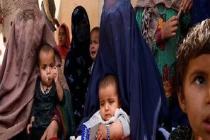 news18 - ଏହି ଦେଶରେ ଛାଇଲା ଏମିତି ସମସ୍ୟା; ଭୋକ ମେଣ୍ଟାଇବା ପାଇଁ ନିଜ ଛିଆଙ୍କୁ ବିକିଲେ ମା'