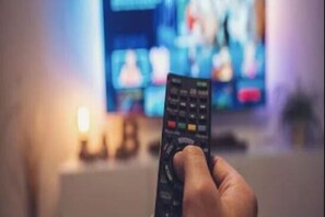 news18 - ଡିସେମ୍ବର ୧ ରୁ ପଇସା ଗଣିବେ TV ଦର୍ଶକ; ୫୦% ଅଧିକ କରିବେ ଖର୍ଚ୍ଚ