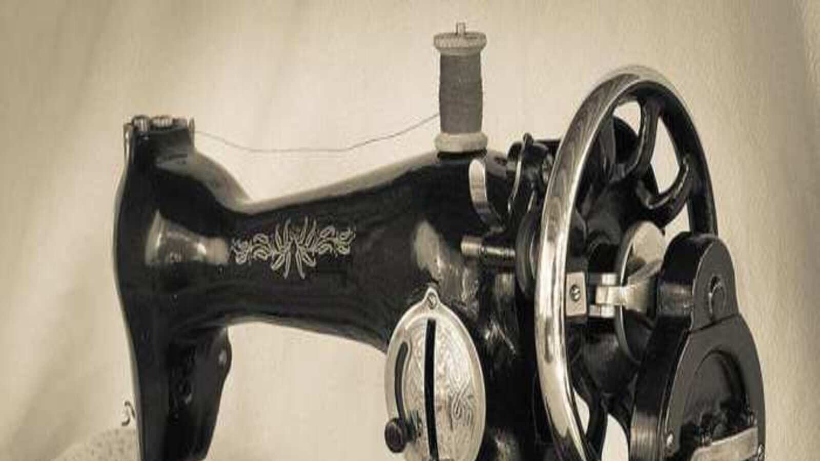 Get free sewing machine under pm free silai machine yojana 2022 you