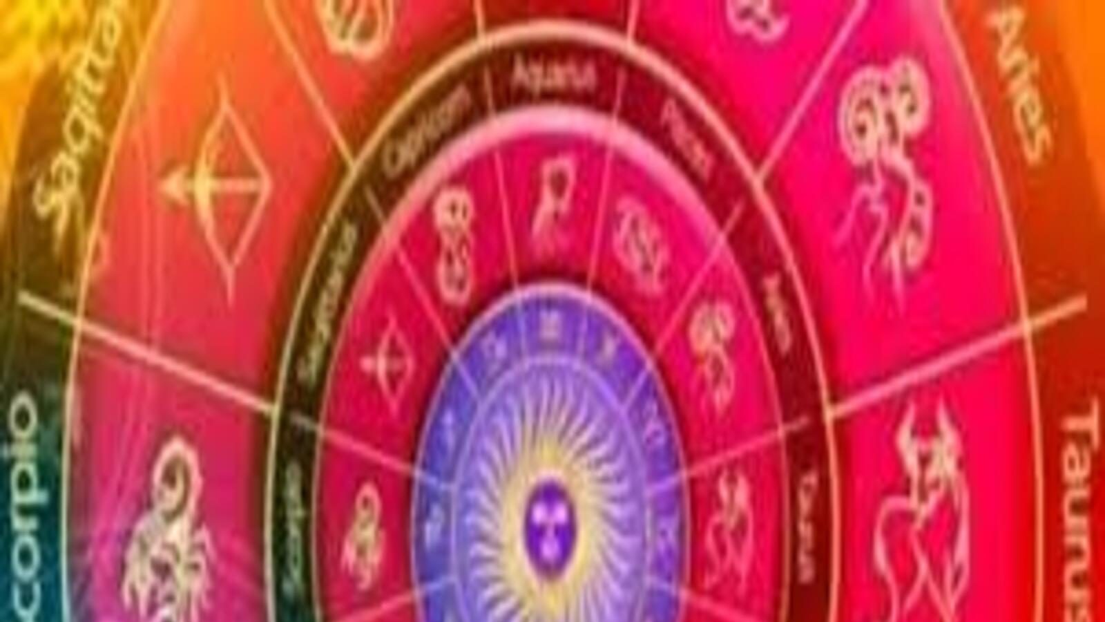 Today Horoscope Know What Is In Todays