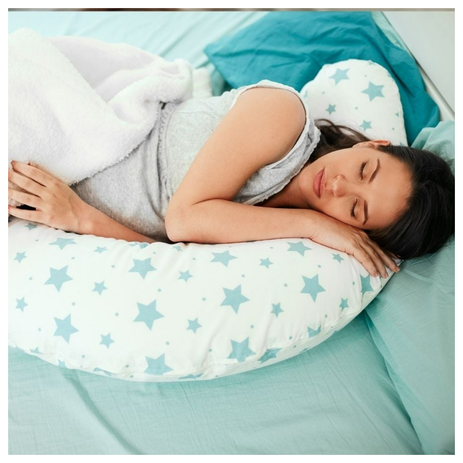  Best Time To Sleep: ଯଦି ଜଣେ ବ୍ୟକ୍ତି ଦିନରେ ଯଦି ନିଦ୍ରା ଅନୁଭବ କରୁଛନ୍ତି, ତେବେ ଏହା ଏକ ସଙ୍କେତ ଅଟେ ଯେ ସେ ରାତିରେ ପର୍ଯ୍ୟାପ୍ତ ନିଦ ପାଇନାହାଁନ୍ତି । ନିଦ୍ରାର ଅଭାବ କ୍ରୋଧ, ଭୁଲିଯିବା ଏବଂ ଉଦାସୀନତା ଭଳି ସମସ୍ୟା ସୃଷ୍ଟି କରେ । ଏହା ବ୍ୟତୀତ ଉଚ୍ଚ ରକ୍ତଚାପ, ମଧୁମେହ, ହୃଦ ରୋଗ, ମୋଟାପଣ ଏବଂ ଉଦାସୀନତା ଭଳି ରୋଗ ହେବାର ଆଶଙ୍କା ଅଧିକ । (ସାଙ୍କେତିକ ଚିତ୍ର)