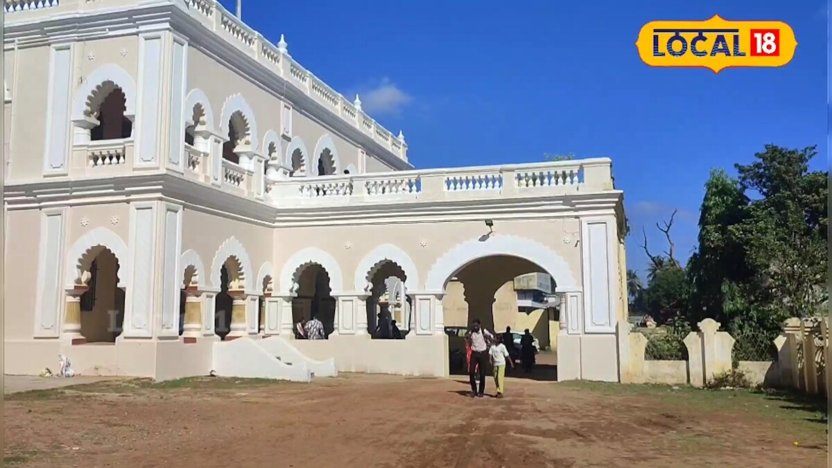 Bastar Raj Mahal: ଏତେ ବଡ଼ ରାଜପ୍ରାସାଦ ଦେଖିବାକୁ ଜମୁଛି ଭିଡ଼ ! Bastar is ...