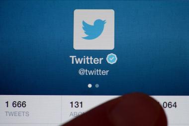 Twitter Starts Locking Accounts Posting Abusive Tweets - News18 - 
