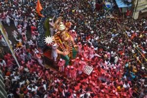 Ganesh Visarjan 2019: Devotees Bid Adieu to Lord Ganesha