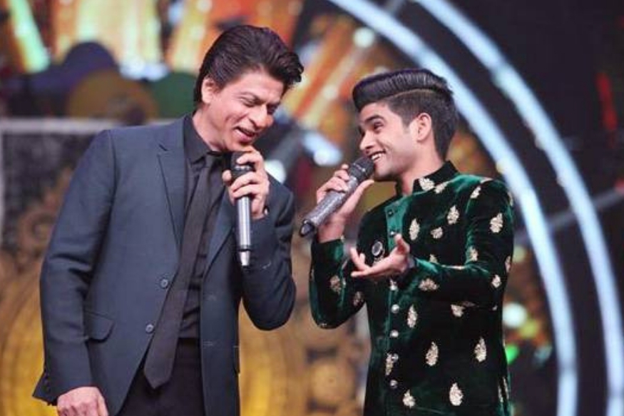  ਇੰਡੀਅਨ ਆਈਡਲ ਵਿੱਚ ਅੰਤਿਮ ਪੰਜਾਂ ਵਿੱਚ ਜੋ ਕਲਾਕਾਰ ਸਨ ਉਨ੍ਹਾਂ ਵਿੱਚ ਨਿਤਿਨ ਕੁਮਾਰ, ਸਲਮਾਨ ਅਲੀ, ਅਕੁਸ਼ ਭਾਰਦਵਾਜ, ਨੀਲਾਂਜਨਾ ਰਾਏ ਤੇ ਵਿਭੋਰ ਪਰਾਸ਼ਾਰ ਸਨ।