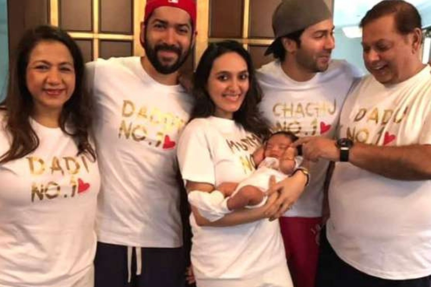  ਫਿਲਮੇਕਰ ਡੇਵਿਡ ਧਵਨ ਦੇ ਬੇਟੇ ਤੇ ਵਰੁਣ ਧਵਨ ਦੇ ਭਰਾ ਰੋਹਿਤ ਧਵਨ ਵੀ ਇਸ ਸਾਲ 31 ਮਈ ਨੂੰ ਪਿਤਾ ਬਣੇ ਹਨ। 2012 ਵਿੱਚ ਜਾਹਨਵੀ ਦੇਸਾਈ ਨਾਲ ਵਿਆਹ ਕਰਨ ਤੋਂ ਬਾਅਦ ਇਹ ਉਨ੍ਹਾਂ ਦਾ ਪਹਿਲਾ ਬੱਚਾ ਹੈ। ਰੋਹਿਤ ਨੇ ਆਪਣੀ ਧੀ ਦਾ ਨਾਮ ਹੁਣ ਤੱਕ ਨਹੀਂ ਦੱਸਿਆ। ਇਸ ਮੌਕੇ ਵਰੁਣ ਨੇ ਪੂਰੇ ਪਰਿਵਾਰ ਦੀ ਤਸਵੀਰ ਸੋਸ਼ਲ ਮੀਡੀਆ ਉੱਤੇ ਸ਼ੇਅਰ ਕਰਕੇ ਖੁਸ਼ੀ ਜਤਾਈ ਸੀ। ਰੋਹਿਤ ਧਵਨ ਨੇ ਫ਼ਿਲਮ ਦੇਸੀ ਬੁਆਇਜ਼ ਤੇ ਢਿਸ਼ੂਮ ਨੂੰ ਡਾਇਰੈਕਟ ਕੀਤਾ ਹੈ।