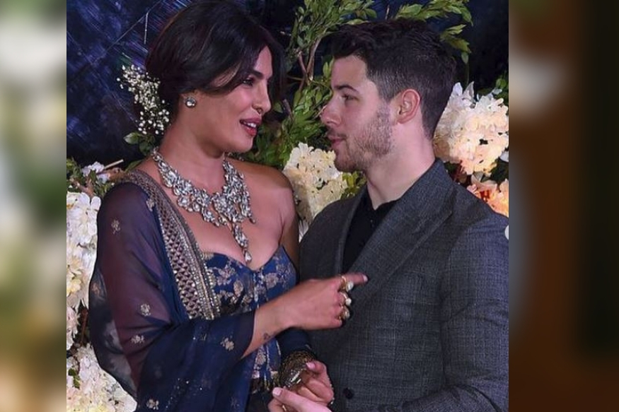  ਦੱਸ ਦੇਈਏ ਕਿ ਪ੍ਰਿਯੰਕਾ ਅਤੇ ਨਿਕ ਨੇ ਮੀਡੀਆ ਅਤੇ ਹੋਰ ਲੋਕਾਂ ਲਈ ਰਿਸੈਪਸ਼ਨ  19 ਦਸੰਬਰ ਨੂੰ ਰੱਖੀ ਸੀ ਅਤੇ ਅੱਜ ਸਾਰੀ ਫ਼ਿਲਮ ਇੰਡਸਟਰੀ ਲਈ ਰਿਸੈਪਸ਼ਨ ਕੀਤੀ ਗਈ ਹੈ, ਜਿਸ ਵਿੱਚ ਸਾਰੇ ਵੱਡੀ ਫ਼ਿਲਮ ਹਸਤੀਆਂ ਸਮੇਤ ਦੋਸਤ ਅਤੇ ਰਿਸ਼ਤੇਦਾਰ ਵੀ ਸ਼ਾਮਲ ਹੋਣਗੇ।