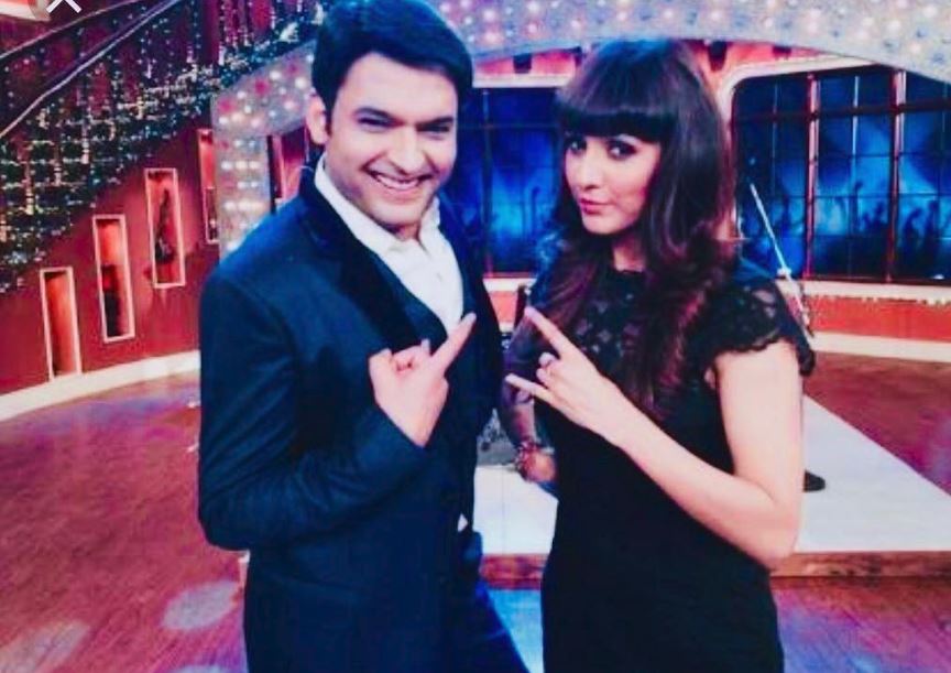  ਕਪਿਲ ਨੂੰ ਇਕ ਜਾਂ ਦੋ ਲੱਖ ਦਾ ਨਹੀਂ ਸਗੋਂ ਸਿੱਧਾ-ਸਿੱਧਾ 40 ਤੋਂ 50 ਲੱਖ ਰੁਪਏ ਦਾ ਝਟਕਾ ਲੱਗਾ ਹੈ। ਇਹ ਝੱਟਕਾ ਸਹਿਣਾ ਫਿਲਹਾਲ ਕਪਿਲ ਦੀ ਮਜਬੂਰੀ ਵੀ ਹੋ ਸਕਦੀ ਹੈ। ਕਿਉਂਕਿ ਇਹ ਸ਼ੋਅ ਹੁਣ ਉਹ ਸਲਮਾਨ ਦੇ ਨਾਲ ਮਿਲ ਕੇ ਪ੍ਰਡਿਊਸ ਕਰ ਰਹੇ ਹਨ।