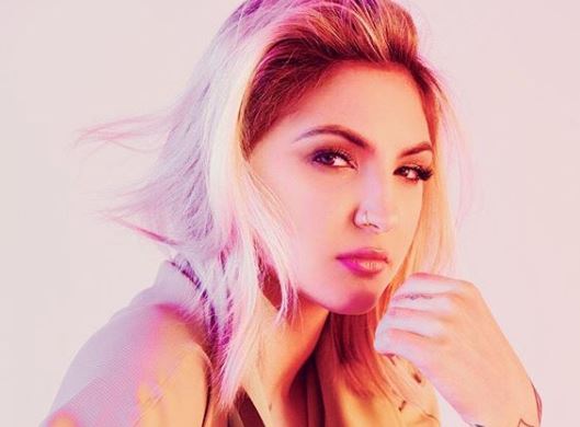  ਜੂਲੀਆ ਮਾਇਕਲ