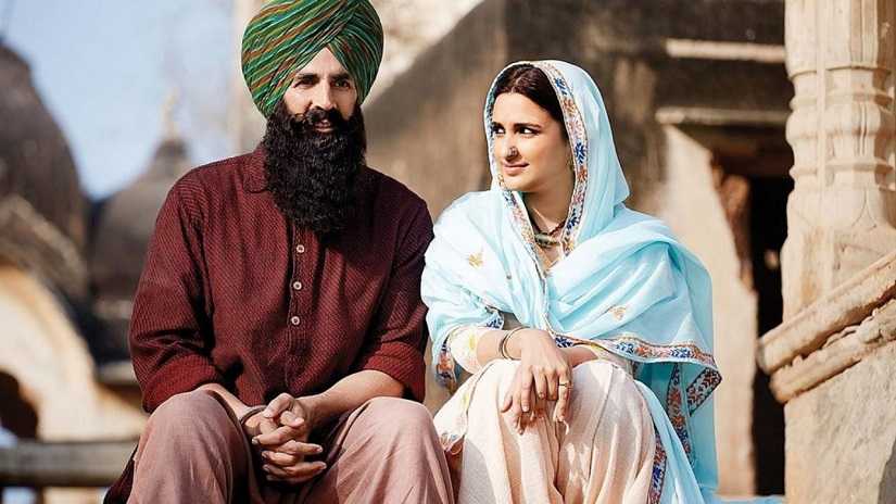  ਤਿੰਨ ਦਿਨਾਂ ਅੰਦਰ ਫਿਲਮ ਨੇ 50 ਕਰੋੜ ਦੀ ਕਮਾਈ ਦਾ ਅੰਕੜਾ ਪਾਰ ਕਰਨ ਦਾ ਰਿਕਾਰਡ ਵੀ ਆਪਣੇ ਨਾਂ ਕੀਤਾ ਹੈ। ਇਸ ਸਾਲ ਰਿਲੀਜ ਹੋਈ ਕੋਈ ਵੀ ਫਿਲਮ ਤਿੰਨ ਦਿਨਾਂ 'ਚ ਇੰਨਾ ਨਹੀਂ ਕਮਾ ਸਕੀ।