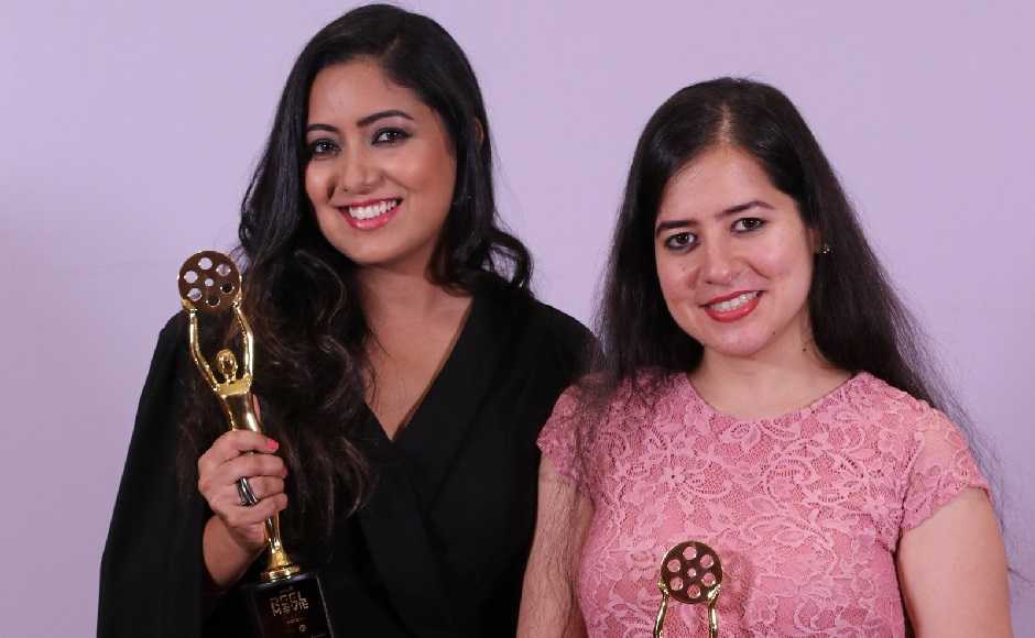  ਫ਼ਿਲਮ ਰਾਜ਼ੀ ਦੇ ਗਾਣੇ 'ਦਿਲਬਰੋ' ਲਈ ਗਾਇਕਾ ਹਰਸ਼ਦੀਪ ਕੌਰ ਅਤੇ ਵਿਭਾ ਸਰਾਫ ਨੂੰ ਬੈਸਟ ਗਾਇਕਾ ਦੇ ਅਵਾਰਡ ਨਾਲ ਨਿਵਾਜਿਆ ਗਿਆ