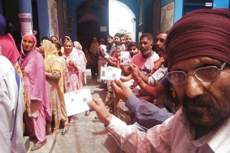 ਪਟਿਆਲਾ 'ਚ ਹੁਣ ਤੱਕ ਸਭ ਤੋਂ ਜ਼ਿਆਦਾ ਵੋਟਿੰਗ, ਅੰਮ੍ਰਿਤਸਰ 'ਚ ਸੁਸਤ ਚਾਲ..