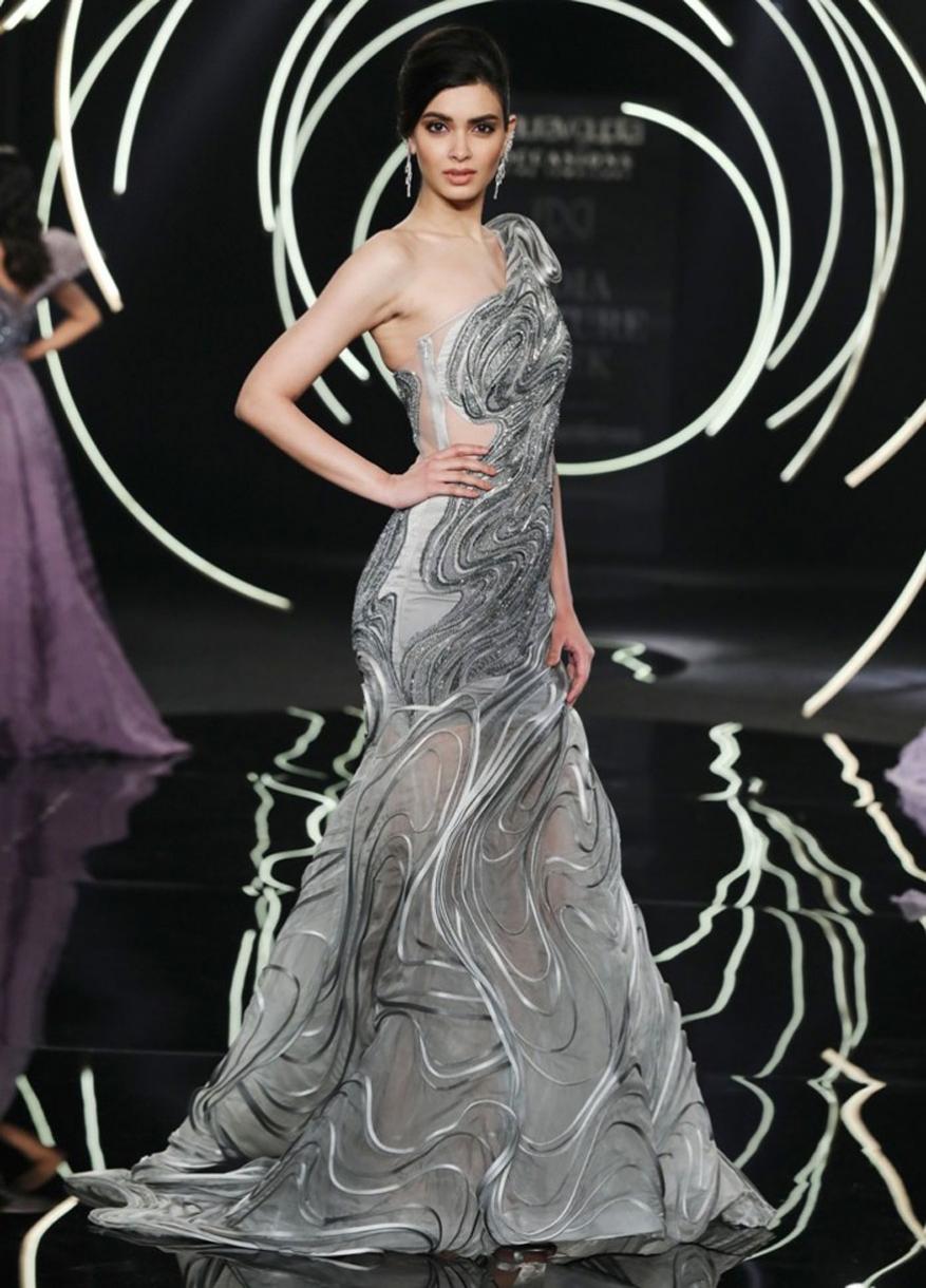  ਡਾਇਨਾ ਪੇਂਟੀ ਨੇ ਦਿੱਲੀ ਵਿੱਚ ਹੋਏ ਇੰਡੀਆ ਕੁਤੂਰ ਵੀਕ 2019 ਚ ਭਾਗ ਲਿਆ। (Image: Viral Bhayani)