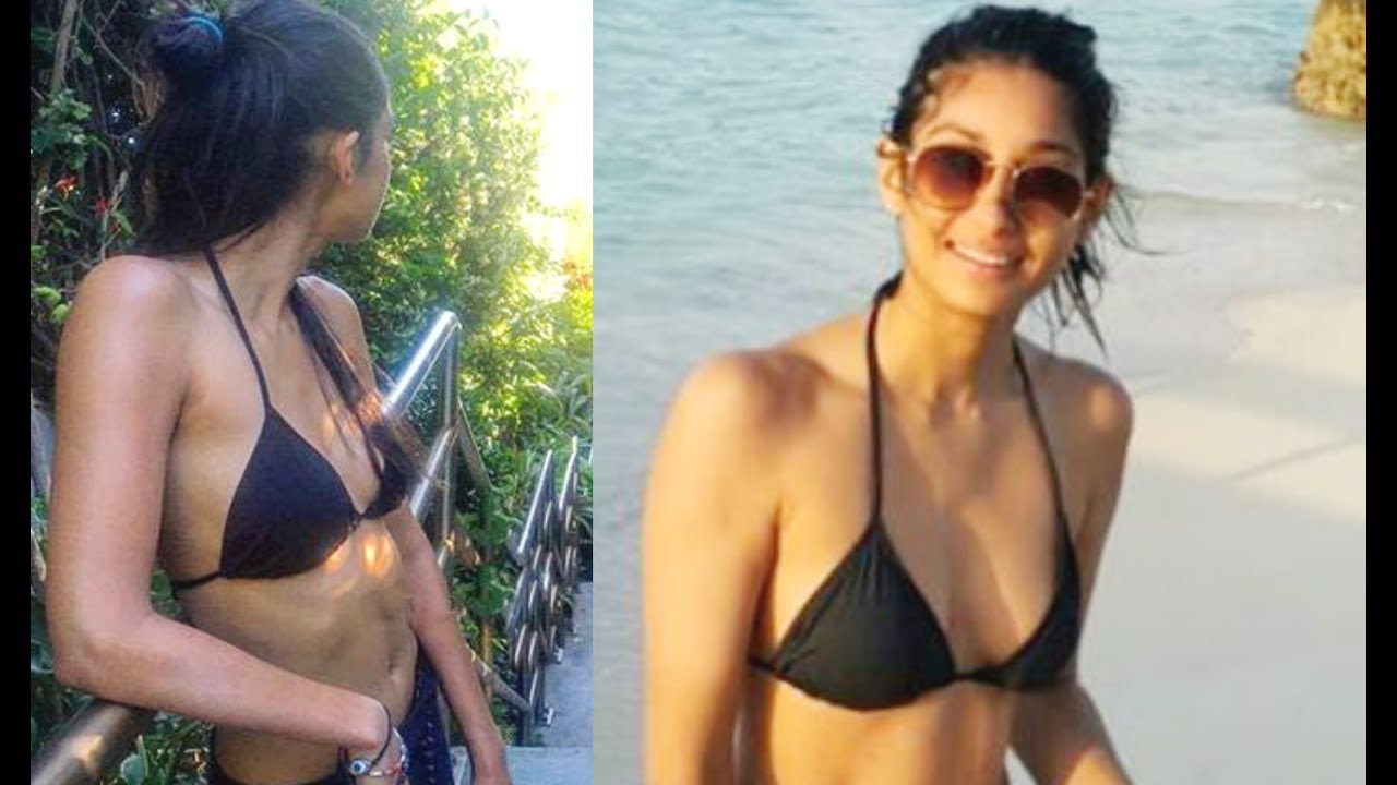  ਇਸ ਤੋਂ ਪਹਿਲਾਂ ਪਲੋਮਾ ਦੀ ਬਲੈਕ ਬਿਕਨੀ ਦੀਆਂ ਗਲੈਮਰਸ ਫੋਟੋਆਂ ਵੀ ਵਾਇਰਲ ਹੋ ਚੁੱਕੀਆਂ ਹਨ।