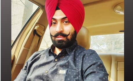 ਹਾਸਰਸ ਕਲਾਕਾਰ ਜਸਵਿੰਦਰ ਭੱਲਾ ਦੇ ਸਾਲੇ ਵੱਲੋਂ ਖੁਦਕੁਸ਼ੀ