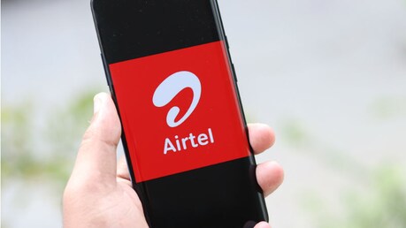 ਵੋਡਾਫੋਨ ਤੋਂ ਬਾਅਦ Airtel ਨੇ ਵੀ ਮਹਿੰਗੀਆਂ ਕੀਤੀਆਂ ਕਾਲ ਦਰਾਂ, ਜਾਣੋ, ਕਿੰਨਾ ਵਧੇਗਾ ਖਰਚਾ...