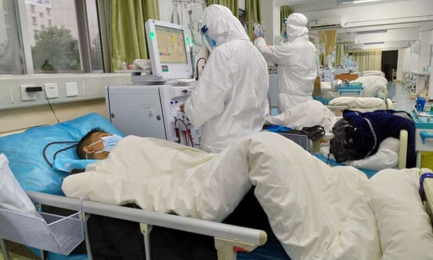 ਕੋਰੋਨਾ ਵਾਇਰਸ (Coronavirus) ਦੇ ਕਾਰਨ ਹੁਣ ਤੱਕ 300 ਤੋਂ ਵੀ ਵੱਧ ਲੋਕਾਂ ਦੀ ਮੌਤ ਹੋ ਚੁੱਕੀ ਹੈ। ਲਗਾਤਾਰ ਕੋਰੋਨਾ ਵਾਇਰਸ ਦੇ ਮਰੀਜਾਂ ਦੀ ਗਿਣਤੀ ਹਸਪਤਾਲ ’ਚ ਵਧਦੀ ਜਾ ਰਹੀ ਹੈ। Photograph: The Central Hospital Of Wuhan Vi/Reuters ਕੋਰੋਨਾ ਵਾਇਰਸ (Coronavirus) ਦੇ ਕਾਰਨ ਹੁਣ ਤੱਕ 300 ਤੋਂ ਵੀ ਵੱਧ ਲੋਕਾਂ ਦੀ ਮੌਤ ਹੋ ਚੁੱਕੀ ਹੈ। ਲਗਾਤਾਰ ਕੋਰੋਨਾ ਵਾਇਰਸ ਦੇ ਮਰੀਜਾਂ ਦੀ ਗਿਣਤੀ ਹਸਪਤਾਲ ’ਚ ਵਧਦੀ ਜਾ ਰਹੀ ਹੈ। Photograph: The Central Hospital Of Wuhan Vi/Reuters