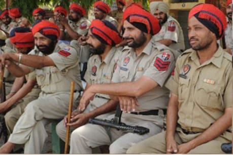 ਲੌਂਗੋਵਾਲ ਵੱਲੋਂ ਪੰਜਾਬ ਪੁਲਿਸ ਦੀ ਦਸਤਾਰ 'ਚੋਂ ਝਾਲਰ ਹਟਾਉਣ ਦੀ ਮੰਗ, ਸੀਐੱਮ ਕੈਪਟਨ ਨੇ ਕੀਤੀ ਇਹ ਕਾਰਵਾਈ