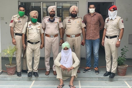 ਬਠਿੰਡਾ ਐਸਟੀਐਫ ਨੇ ਸਾਬਕਾ ਪੁਲਿਸ ਕਰਮਚਾਰੀ ਨੂੰ ਡੇਢ ਕਿਲੋ ਅਫੀਮ ਨਾਲ ਕੀਤਾ ਗ੍ਰਿਫ਼ਤਾਰ
