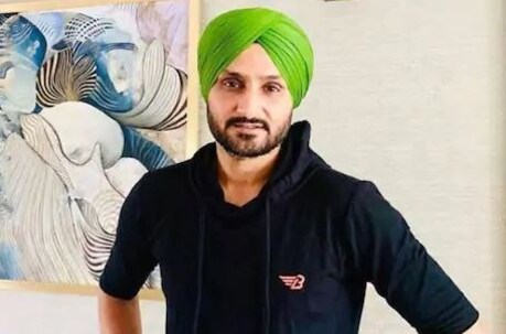 ਬਿਜਲੀ ਦਾ ਬਿੱਲ ਦੇਖ ਕੇ ਭੜਕੇ ਹਰਭਜਨ, ਬੋਲੇ- ਕੀ ਪੂਰੇ ਮੁਹੱਲੇ ਦਾ ਭੋੇਜ ਦਿੱਤਾ?