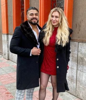  ਉੱਥੇ ਹੀ ਵਰਤਮਾਨ ਚਾਰਲੈਟ WWE ਦੇ ਸੁਪਰਸਟਾਰ ਐਂਡਰੈਡ ਨਾਲ ਰਿਸ਼ਤੇ ਵਿੱਚ ਹੈ, ਹਾਲਾਂਕਿ WWE ਵਿੱਚ ਉਸ ਨੂੰ ਆਨ ਸਕਰੀਨ ਤੇ ਕੰਮ ਕਰਨ ਦਾ ਮੌਕਾ ਨਹੀਂ ਮਿਲਿਆ। CharlotteFlair@instagram