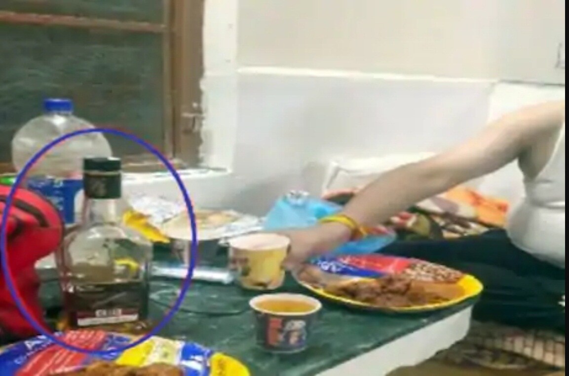chamba chicken and liquor party-in chamba covid care center photos goes viral