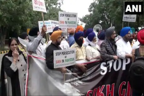 ਅਕਾਲੀ ਦਲ ਤੇ ਦਿੱਲੀ ਕਮੇਟੀ ਵੱਲੋਂ ਪਾਕਿਸਤਾਨੀ ਦੂਤਾਵਾਸ ਦੇ ਬਾਹਰ ਪ੍ਰਦਰਸ਼ਨ