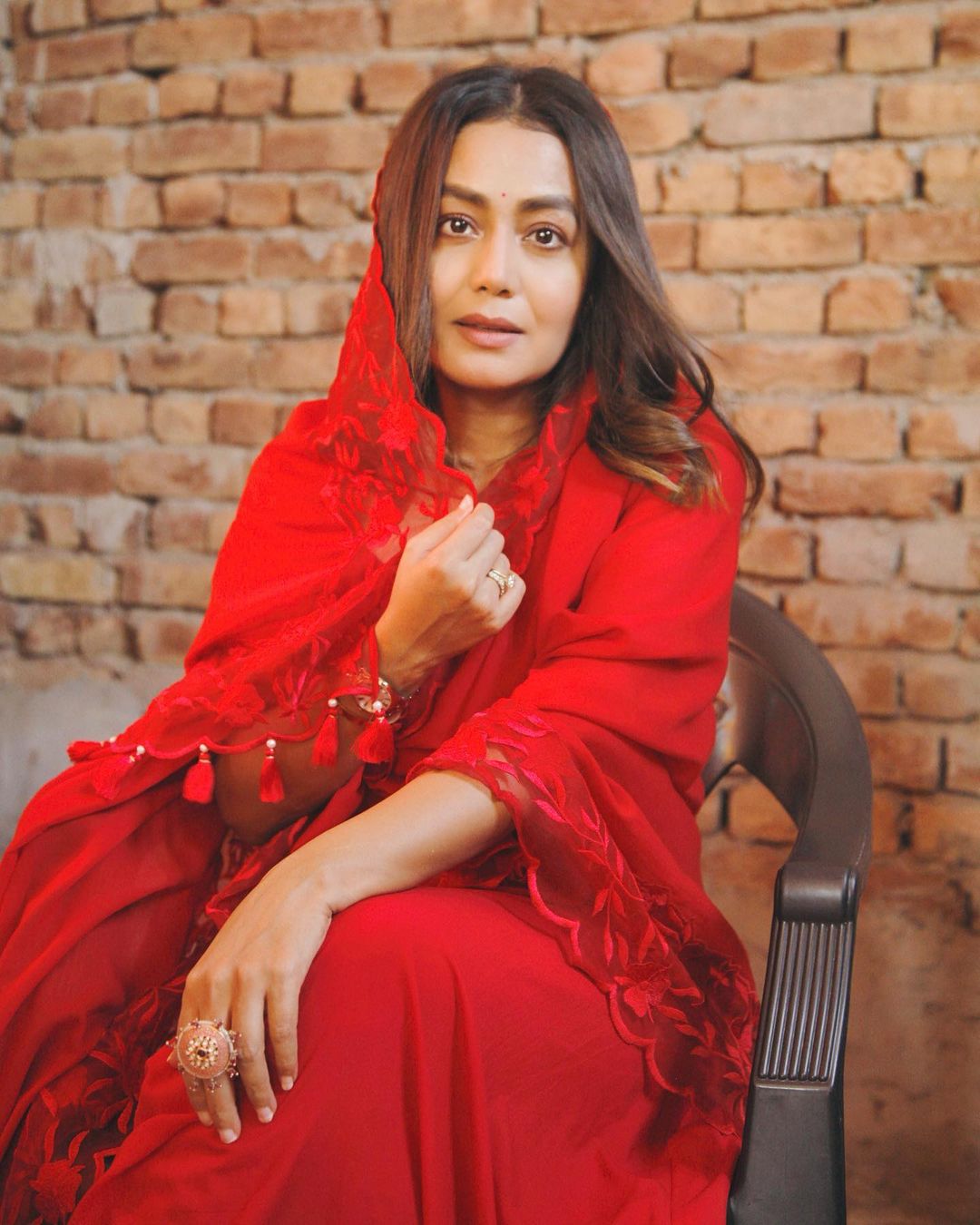  ਨੇਹਾ ਕੱਕੜ ਦੀੀ ਸਿੰਪਲ ਲੁੱਕ ਚ ਤਸਵੀਰ। ਇੰਸਟਾਗ੍ਰਾਮ ਤੋਂ ਤਸਵੀਰਾਂ।