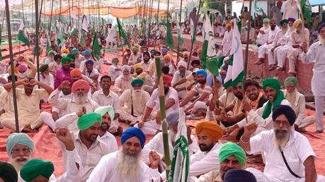 ਸੁਖਬੀਰ ਸਿੰਘ ਬਾਦਲ ਨੇ ਰਾਹੁਲ ਗਾਂਧੀ ਨੂੰ ਪੁੱਛਿਆ ਕਿ ਉਹਨਾਂ ਨੇ ਖੇਤੀ ਬਿੱਲ ਪਾਸ ਕਰਵਾਉਣ ਲਈ ਫਿਕਸ ਮੈਚ ਕਿਉਂ ਖੇਡਿਆ
