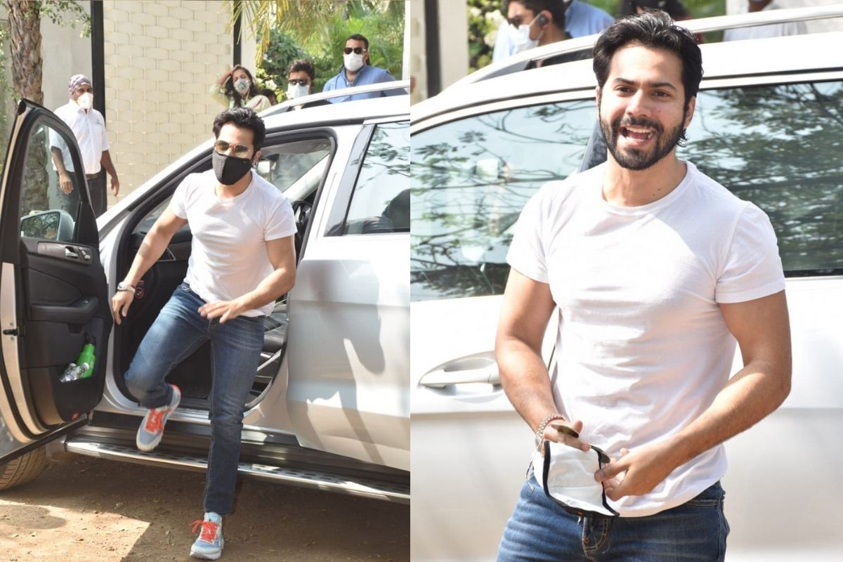 <strong>Varun-Natasha Wedding:</strong> ਬਾਲੀਵੁੱਡ ਅਭਿਨੇਤਾ ਵਰੁਣ ਧਵਨ 24 ਜਨਵਰੀ 2021 ਨੂੰ ਆਪਣੀ ਬਚਪਨ ਦੀ ਦੋਸਤ ਨਤਾਸ਼ਾ ਦਲਾਲ ਨਾਲ ਵਿਆਹ ਕਰ ਰਹੇ ਹਨ। ਦੋਵਾਂ ਦੇ ਵਿਆਹ ਦੀ ਬਾਲੀਵੁੱਡ ਗਲਿਆਰੇ ਵਿੱਚ ਜ਼ਬਰਦਸਤ ਚਰਚਾ ਹੋ ਰਹੀ ਹੈ। ਵਰੁਣ ਅਤੇ ਨਤਾਸ਼ਾ ਦੇ ਵਿਆਹ ਦੇ ਫੰਕਸ਼ਨ ਵੀ ਸ਼ੁਰੂ ਹੋ ਗਏ ਹਨ। ਨਤਾਸ਼ਾ ਅਤੇ ਵਰੁਣ ਧਵਨ ਦਾ ਵਿਆਹ ਵਿੱਚ ਅਲੀਬਾਗ ਦੇ ਸਸਵਨੇ ਖੇਤਰ ਵਿੱਚ ਸਥਿਤ ‘ਦਿ ਮੈਂਸ਼ਨ ਹਾ ਊਸ’ ਵਿਖੇ ਹੋਵੇਗਾ। ਨਤਾਸ਼ਾ ਦਲਾਲ ਪਹਿਲਾਂ ਹੀ ਆਪਣੇ ਪਰਿਵਾਰ ਨਾਲ ਅਲੀਬਾਗ ਲਈ ਰਵਾਨਾ ਹੋ ਗਈ ਸੀ ਅਤੇ ਹੁਣ ਵਰੁਣ ਧਵਨ ਵੀ ਵਿਆਹ ਵਾਲੀ ਥਾਂ 'ਤੇ ਪੁੱਜ ਗਏ ਹਨ। (Photo Credit: Viral Bhayani) <strong>Varun-Natasha Wedding:</strong> ਬਾਲੀਵੁੱਡ ਅਭਿਨੇਤਾ ਵਰੁਣ ਧਵਨ 24 ਜਨਵਰੀ 2021 ਨੂੰ ਆਪਣੀ ਬਚਪਨ ਦੀ ਦੋਸਤ ਨਤਾਸ਼ਾ ਦਲਾਲ ਨਾਲ ਵਿਆਹ ਕਰ ਰਹੇ ਹਨ। ਦੋਵਾਂ ਦੇ ਵਿਆਹ ਦੀ ਬਾਲੀਵੁੱਡ ਗਲਿਆਰੇ ਵਿੱਚ ਜ਼ਬਰਦਸਤ ਚਰਚਾ ਹੋ ਰਹੀ ਹੈ। ਵਰੁਣ ਅਤੇ ਨਤਾਸ਼ਾ ਦੇ ਵਿਆਹ ਦੇ ਫੰਕਸ਼ਨ ਵੀ ਸ਼ੁਰੂ ਹੋ ਗਏ ਹਨ। ਨਤਾਸ਼ਾ ਅਤੇ ਵਰੁਣ ਧਵਨ ਦਾ ਵਿਆਹ ਵਿੱਚ ਅਲੀਬਾਗ ਦੇ ਸਸਵਨੇ ਖੇਤਰ ਵਿੱਚ ਸਥਿਤ ‘ਦਿ ਮੈਂਸ਼ਨ ਹਾ ਊਸ’ ਵਿਖੇ ਹੋਵੇਗਾ। ਨਤਾਸ਼ਾ ਦਲਾਲ ਪਹਿਲਾਂ ਹੀ ਆਪਣੇ ਪਰਿਵਾਰ ਨਾਲ ਅਲੀਬਾਗ ਲਈ ਰਵਾਨਾ ਹੋ ਗਈ ਸੀ ਅਤੇ ਹੁਣ ਵਰੁਣ ਧਵਨ ਵੀ ਵਿਆਹ ਵਾਲੀ ਥਾਂ 'ਤੇ ਪੁੱਜ ਗਏ ਹਨ। (Photo Credit: Viral Bhayani)