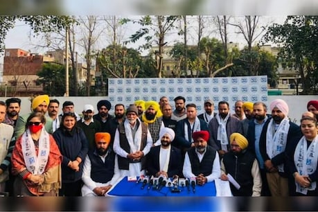 'ਆਪ' ਦੀਆਂ ਨੀਤੀਆਂ ਤੋਂ ਪ੍ਰਭਾਵਿਤ ਹੋ ਕੇ ਦਰਜਨ ਦੇ ਕਰੀਬ ਵੱਖ-ਵੱਖ ਸਖਸ਼ੀਅਤਾਂ 'ਆਪ' 'ਚ ਸ਼ਾਮਲ