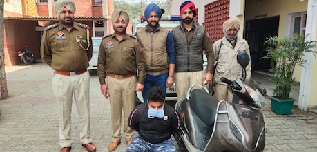 ਨਾਭਾ: ਪੁਲਿਸ ਵੱਲੋਂ ਝੋਲਾ ਛਾਪ ਡਾਕਟਰ 7 ਹਜ਼ਾਰ ਨਸ਼ੀਲੀਆਂ ਗੋਲੀਆਂ ਸਣੇ ਕਾਬੂ