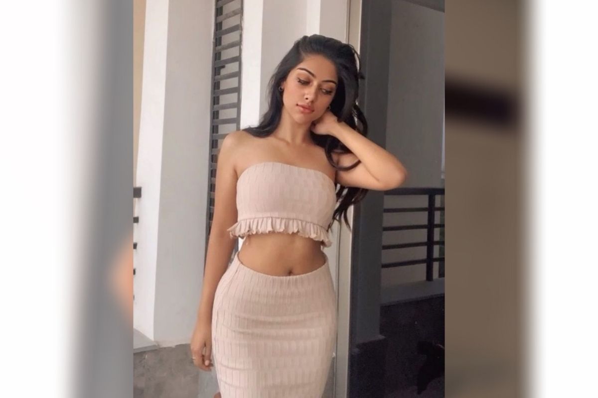  ਅਨੂ ਇਮੈਨੁਅਲ ਲਈ ਕੁਝ ਨਵਾਂ ਨਹੀਂ ਹੈ। ਉਹ ਆਪਣੇ ਬੋਲਡ ਫੋਟੋਸ਼ੂਟ ਲਈ ਅਕਸਰ ਹੀ ਸੁਰਖੀਆਂ 'ਚ ਰਹਿੰਦੀ ਹੈ। ਪ੍ਰਸ਼ੰਸਕਾਂ ਨੇ ਉਨ੍ਹਾਂ ਦੀਆਂ ਤਾਜ਼ਾ ਫੋਟੋਆਂ ਦੀ ਉਡੀਕ ਕਰਦੇ ਹਨ।