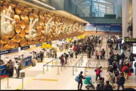 DGCA ਵੱਲੋਂ ਨਿਰਦੇਸ਼ - ਏਅਰਪੋਰਟ ‘ਤੇ ਕੋਰੋਨਾ ਨਿਯਮਾਂ ਦੀ ਉਲੰਘਣਾ ਕਰਨ ਵਾਲਿਆਂ ਨੂੰ ਲਾਇਆ ਜਾਵੇ ਜੁਰਮਾਨਾ