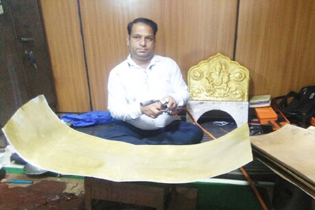 ਭਗਤ ਨੇ 4 ਕਿੱਲੋ ਸੋਨੇ ਤੇ 30 ਕਿਲੋ ਚਾਂਦੀ ਨਾਲ ਸਜਾਇਆ ਮਾਤਾ ਬ੍ਰਿਜੇਸ਼ਵਰੀ ਦੇਵੀ ਦਾ ਤਖ਼ਤ