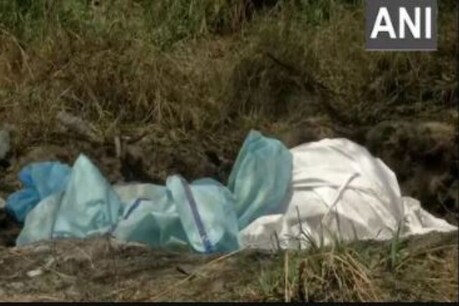 ਸ਼ਰਮਨਾਕ- ਨਿੱਜੀ ਹਸਪਤਾਲ ਦੀ ਕਰਤੂਤ, ਕੋਵਿਡ ਮਰੀਜ਼ ਦੇ ਗਹਿਣ ਲਾਹ ਕੇ ਸੌਂਪੀ ਮ੍ਰਿਤਕ ਦੇਹ