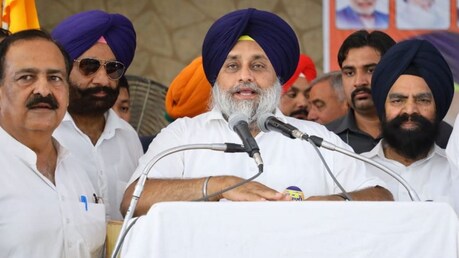 ਵੱਡੇ ਬਿਜਲੀ ਕੱਟਾਂ ਕਾਰਨ ਖੇਤੀਬਾੜੀ ਅਰਥਚਾਰਾ ਖ਼ਤਰੇ ਵਿਚ ਪਿਆ : ਸੁਖਬੀਰ ਸਿੰਘ ਬਾਦਲ